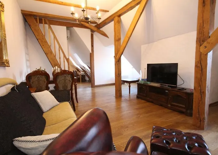 Lai 2 Penthouse In Old Town *